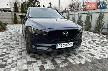 Позашляховик / Кросовер Mazda CX-5 2018 в 