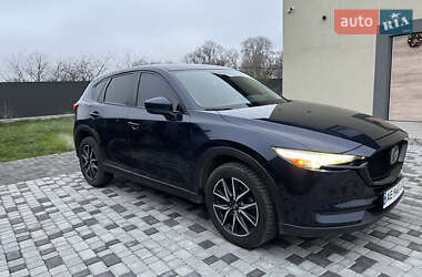 Позашляховик / Кросовер Mazda CX-5 2018 в 