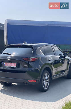 Позашляховик / Кросовер Mazda CX-5 2019 в 