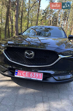 Позашляховик / Кросовер Mazda CX-5 2019 в 