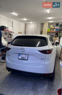 Внедорожник / Кроссовер Mazda CX-5 2017 в 