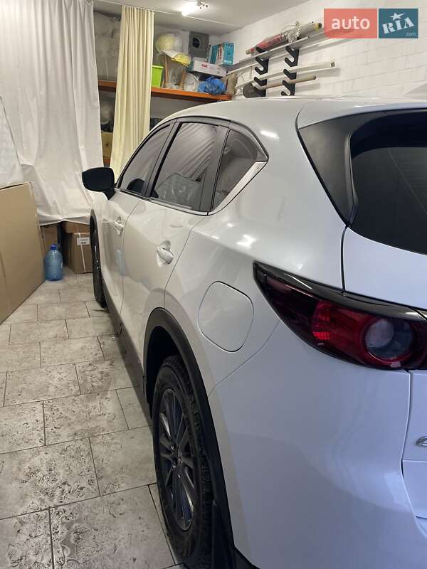Внедорожник / Кроссовер Mazda CX-5 2017 в Украинке