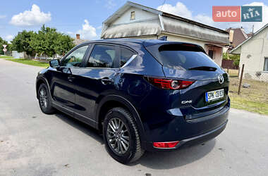 Внедорожник / Кроссовер Mazda CX-5 2018 в 