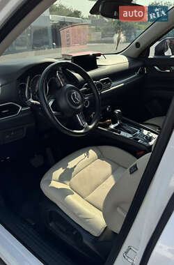Внедорожник / Кроссовер Mazda CX-5 2017 в 
