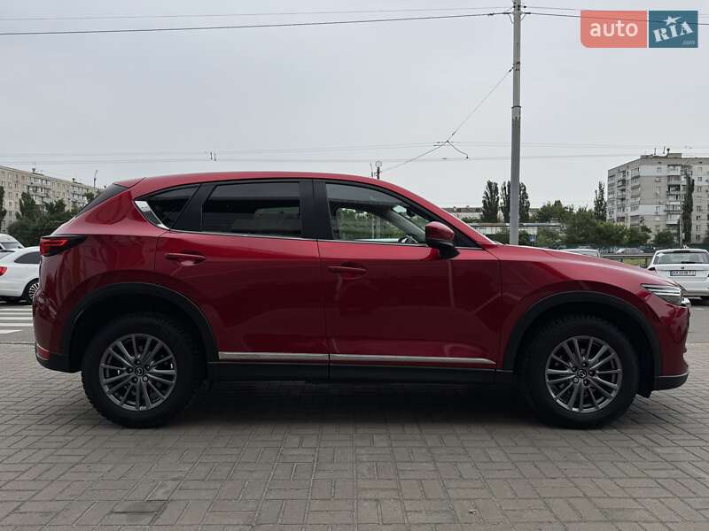 Внедорожник / Кроссовер Mazda CX-5 2018 в Киеве фото 9 Внедорожник / Кроссовер Mazda CX-5 2018 в Киеве