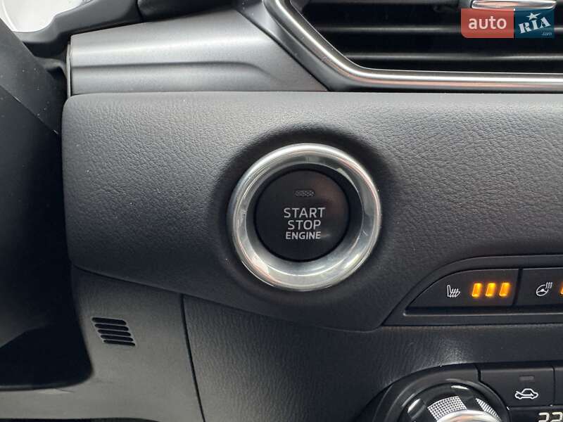 Внедорожник / Кроссовер Mazda CX-5 2018 в Киеве фото 28 Внедорожник / Кроссовер Mazda CX-5 2018 в Киеве