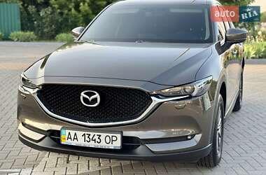 Внедорожник / Кроссовер Mazda CX-5 2018 в 