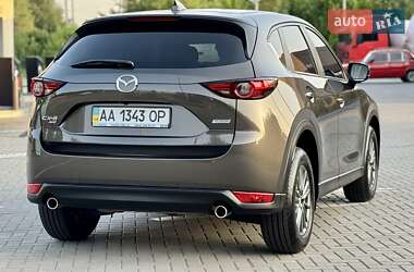 Внедорожник / Кроссовер Mazda CX-5 2018 в 