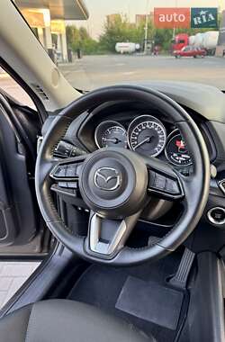 Внедорожник / Кроссовер Mazda CX-5 2018 в 