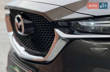 Внедорожник / Кроссовер Mazda CX-5 2018 в 
