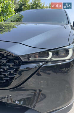 Позашляховик / Кросовер Mazda CX-5 2023 в 
