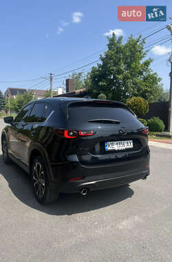 Позашляховик / Кросовер Mazda CX-5 2023 в 