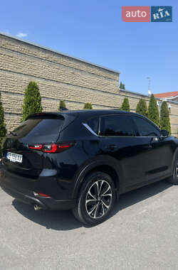Позашляховик / Кросовер Mazda CX-5 2023 в 