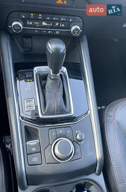 Внедорожник / Кроссовер Mazda CX-5 2023 в 