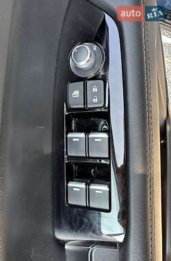 Внедорожник / Кроссовер Mazda CX-5 2022 в 