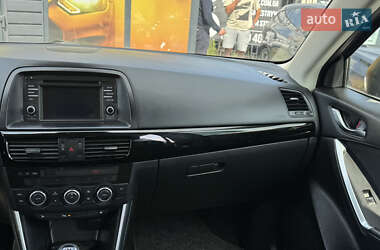 Позашляховик / Кросовер Mazda CX-5 2013 в 