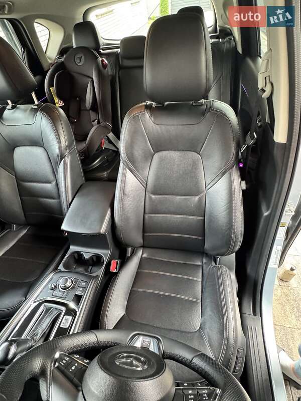 Внедорожник / Кроссовер Mazda CX-5 2018 в Цумани фото 44 Внедорожник / Кроссовер Mazda CX-5 2018 в Цумани