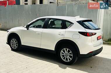 Внедорожник / Кроссовер Mazda CX-5 2023 в 
