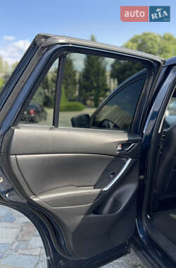 Внедорожник / Кроссовер Mazda CX-5 2016 в 