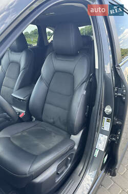 Внедорожник / Кроссовер Mazda CX-5 2020 в 
