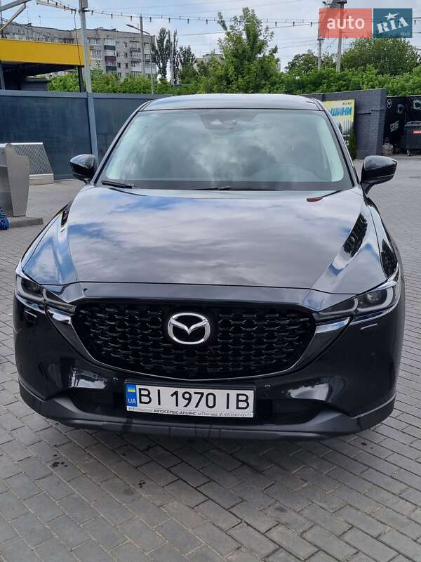 Внедорожник / Кроссовер Mazda CX-5 2023 в 