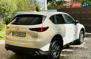 Внедорожник / Кроссовер Mazda CX-5 2023 в 
