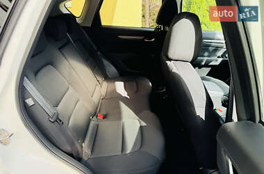 Внедорожник / Кроссовер Mazda CX-5 2023 в 