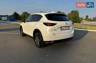 Внедорожник / Кроссовер Mazda CX-5 2018 в 
