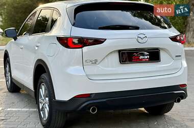 Внедорожник / Кроссовер Mazda CX-5 2022 в 