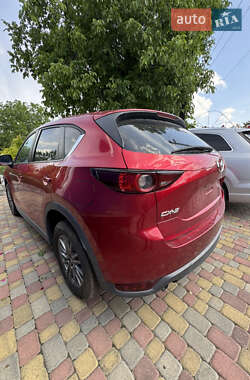Внедорожник / Кроссовер Mazda CX-5 2017 в 