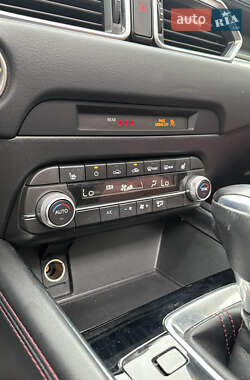 Внедорожник / Кроссовер Mazda CX-5 2022 в 