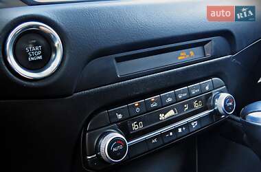 Внедорожник / Кроссовер Mazda CX-5 2020 в 