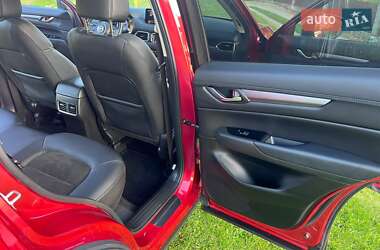 Позашляховик / Кросовер Mazda CX-5 2020 в 