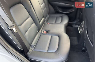 Внедорожник / Кроссовер Mazda CX-5 2023 в 