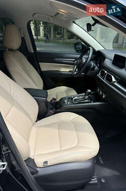 Внедорожник / Кроссовер Mazda CX-5 2017 в Днепре