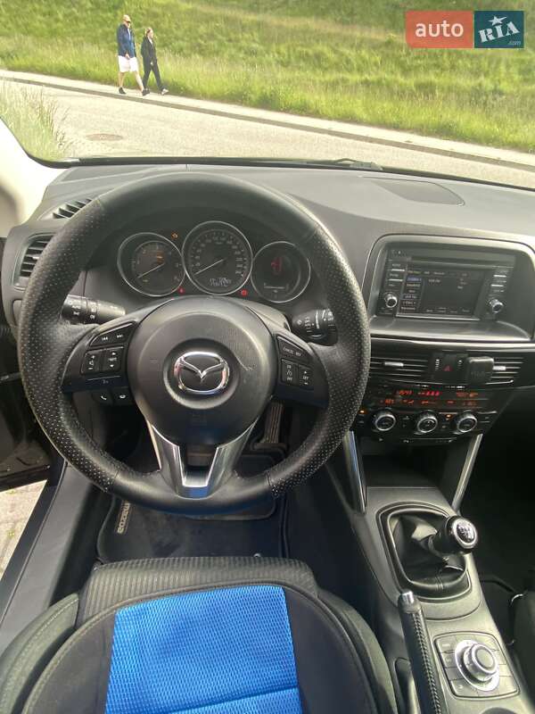 Внедорожник / Кроссовер Mazda CX-5 2014 в Покровске