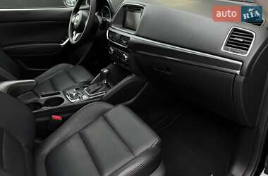Внедорожник / Кроссовер Mazda CX-5 2016 в 
