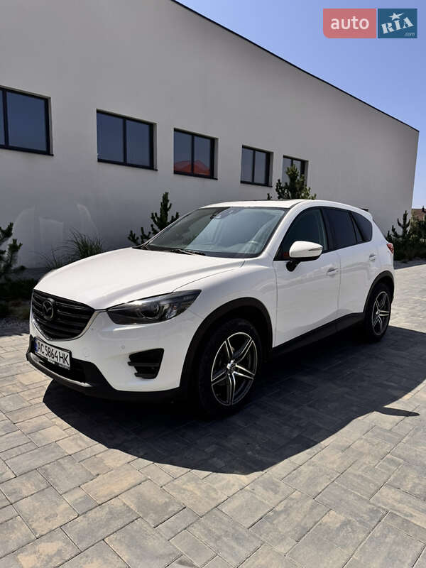 Внедорожник / Кроссовер Mazda CX-5 2016 в Луцке