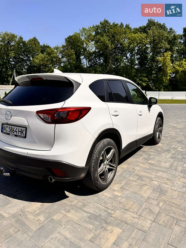 Внедорожник / Кроссовер Mazda CX-5 2016 в Луцке