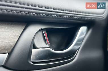Внедорожник / Кроссовер Mazda CX-5 2023 в 