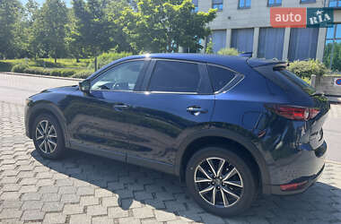 Внедорожник / Кроссовер Mazda CX-5 2018 в 