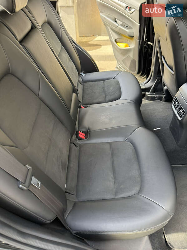 Внедорожник / Кроссовер Mazda CX-5 2019 в Киеве