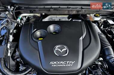 Внедорожник / Кроссовер Mazda CX-5 2020 в 