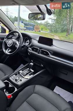 Внедорожник / Кроссовер Mazda CX-5 2019 в 