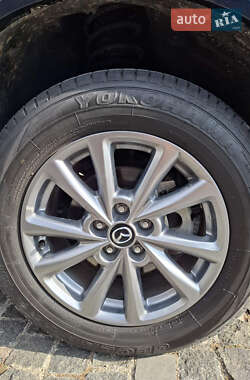 Внедорожник / Кроссовер Mazda CX-5 2023 в 
