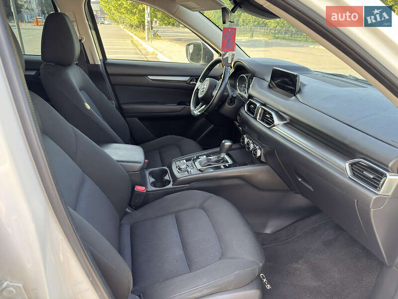 Внедорожник / Кроссовер Mazda CX-5 2018 в Новомосковске