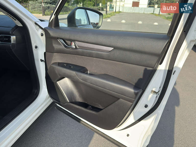 Внедорожник / Кроссовер Mazda CX-5 2018 в Новомосковске