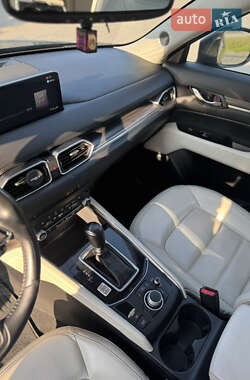 Внедорожник / Кроссовер Mazda CX-5 2020 в 