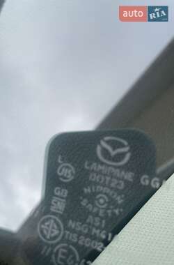 Позашляховик / Кросовер Mazda CX-5 2020 в 