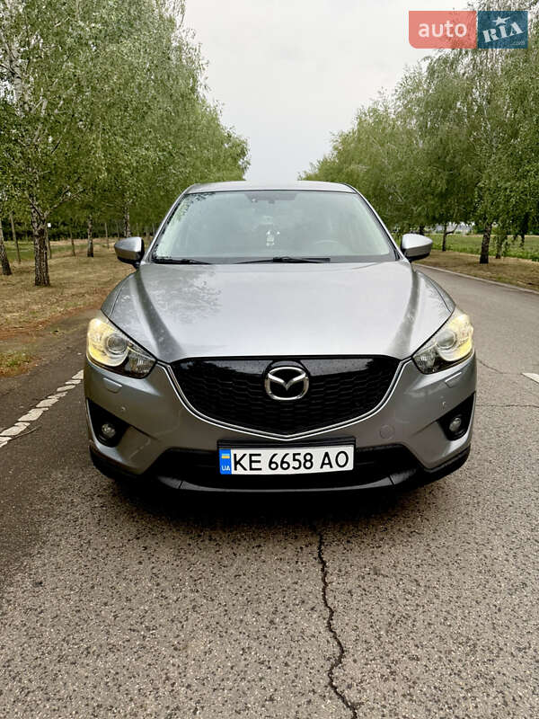 Позашляховик / Кросовер Mazda CX-5 2015 в 